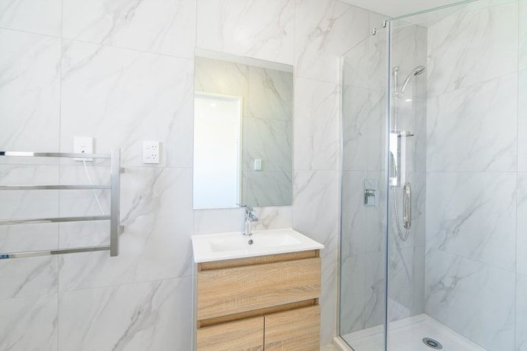 Photo of property in 9 Heketara Place, Papakura, 2110