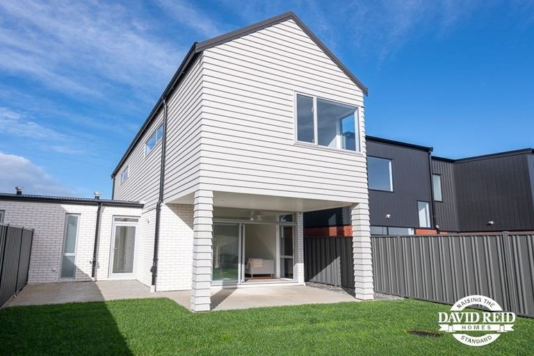 Photo of property in 3 Horomia Road, Karaka, Papakura, 2113