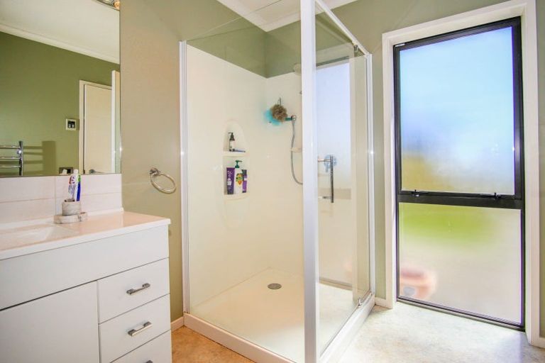 Photo of property in 106 Mcpadden Road, Westport, 7892