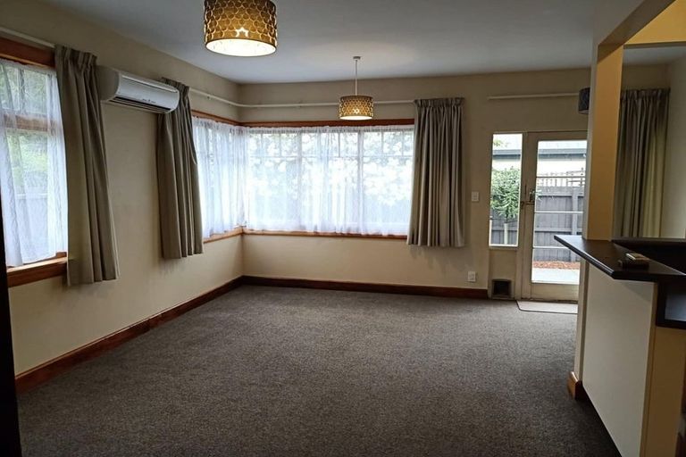 Photo of property in 44 Nortons Road, Avonhead, Christchurch, 8042