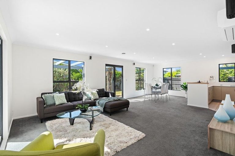 Photo of property in 1 Annaby Drive, Northwood, Christchurch, 8051