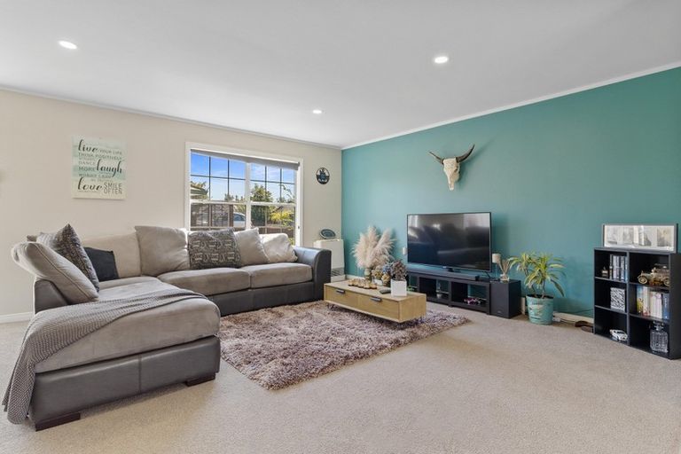 Photo of property in 14 Newfield Drive, Fairview Downs, Hamilton, 3214