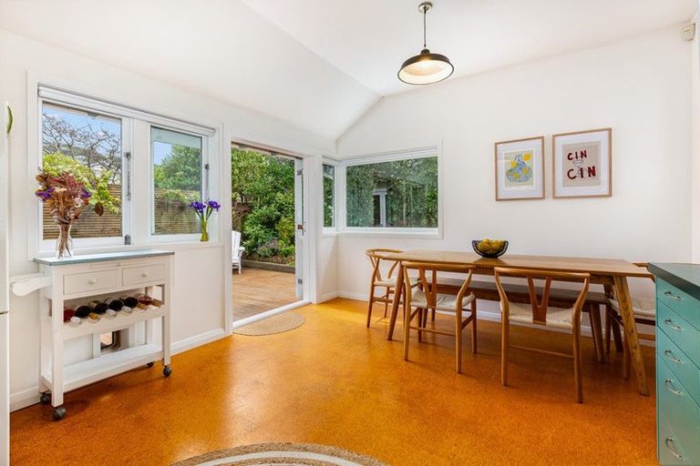 Photo of property in 24 Chilka Street, Berhampore, Wellington, 6023