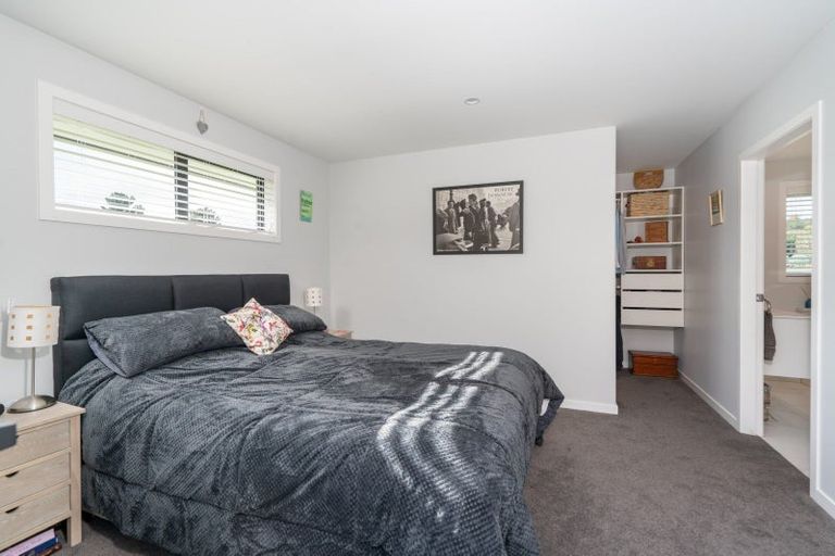 Photo of property in 11 Lochinvar Lane, Acacia Bay, Taupo, 3385