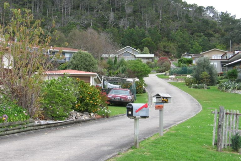 Photo of property in 19a Grierson Close, Hahei, Whitianga, 3591
