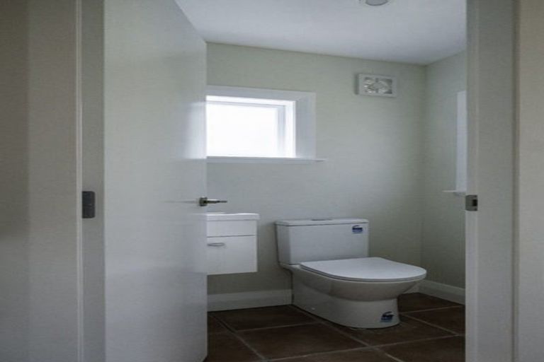 Photo of property in 40 Te Wharepouri Street, Berhampore, Wellington, 6023
