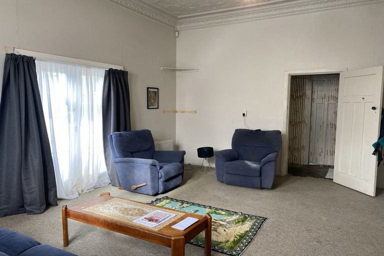 Photo of property in 30 Cambria Street, Hawera, 4610