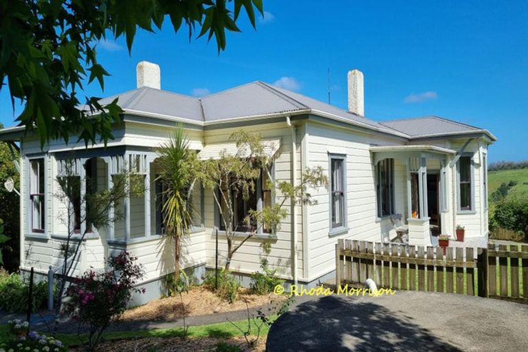 Photo of property in 311 Franklin Road, Paparoa, 0571