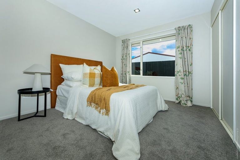 Photo of property in 12 Catkins Lane, Mairehau, Christchurch, 8052