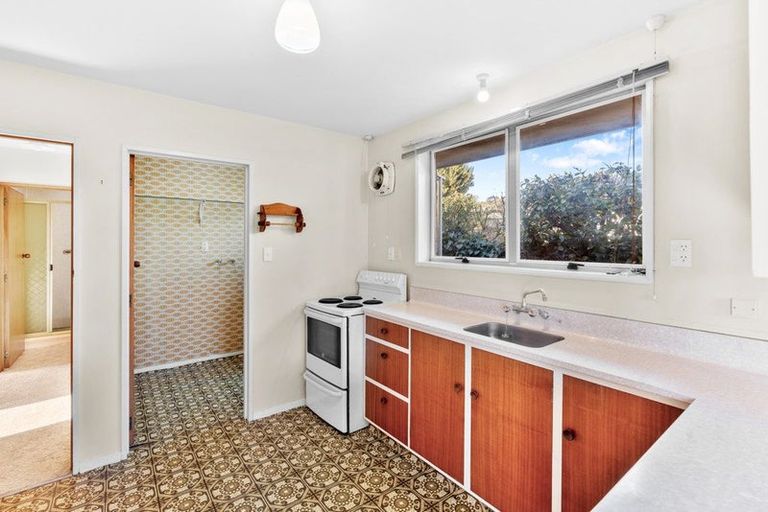 Photo of property in 1/25 Wilsons Road, Saint Martins, Christchurch, 8022