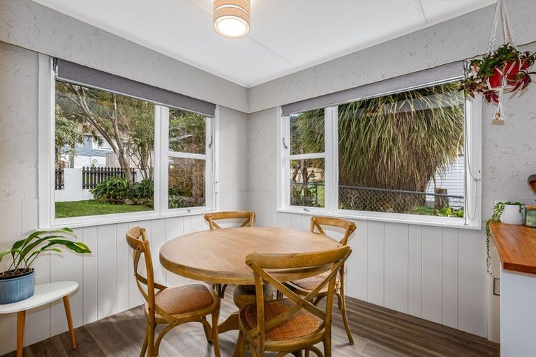 Photo of property in 7 Reid Road, Wainuiomata, Lower Hutt, 5014