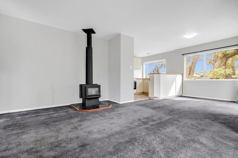Photo of property in 15 Kindergarten Drive, Conifer Grove, Takanini, 2112