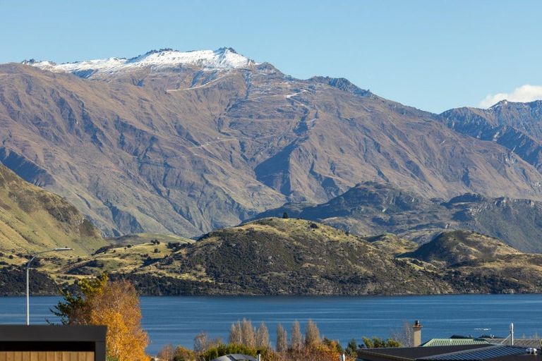 Photo of property in 85 Mills Road, Wanaka, 9305