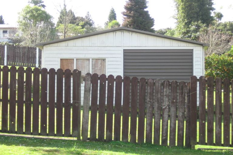 Photo of property in 7 Charles Street, Te Kamo, Whangarei, 0112