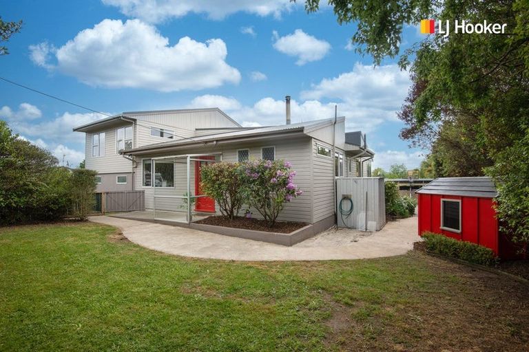Photo of property in 1 Gladstone Road North, Mosgiel, 9024