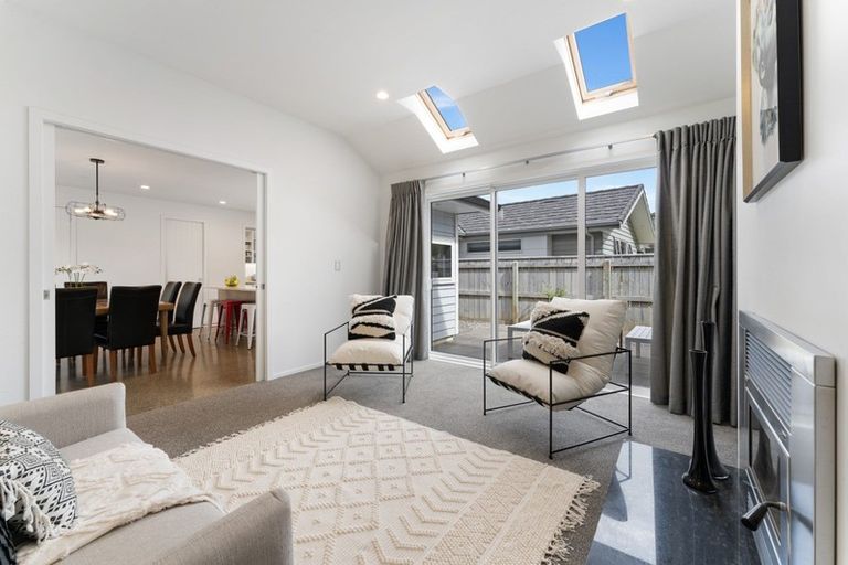 Photo of property in 46 Resolution Drive, Whitby, Porirua, 5024