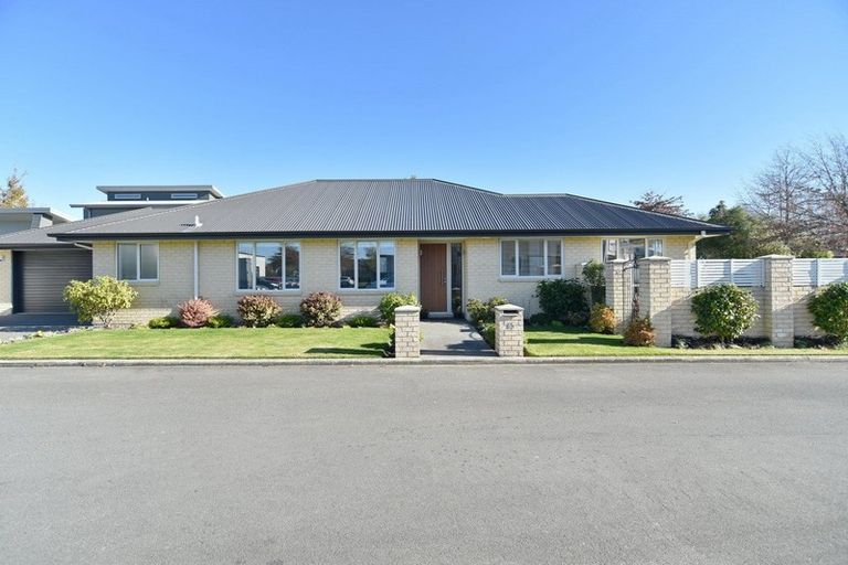 Photo of property in 65 Country Club Terrace, Northwood, Christchurch, 8051