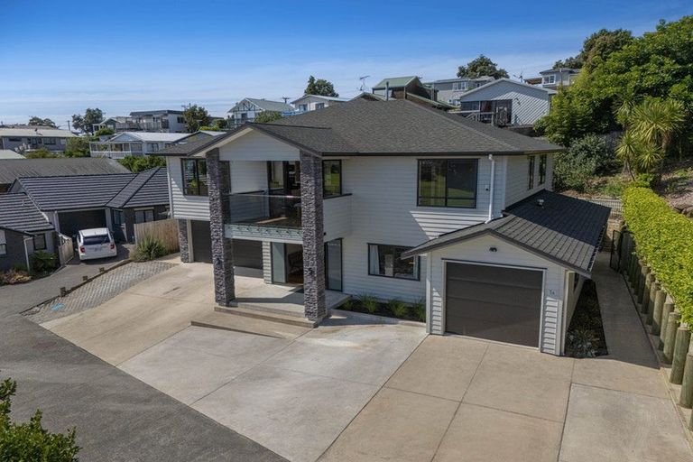 Photo of property in 5 Waititiro Rise, Stanmore Bay, Whangaparaoa, 0932