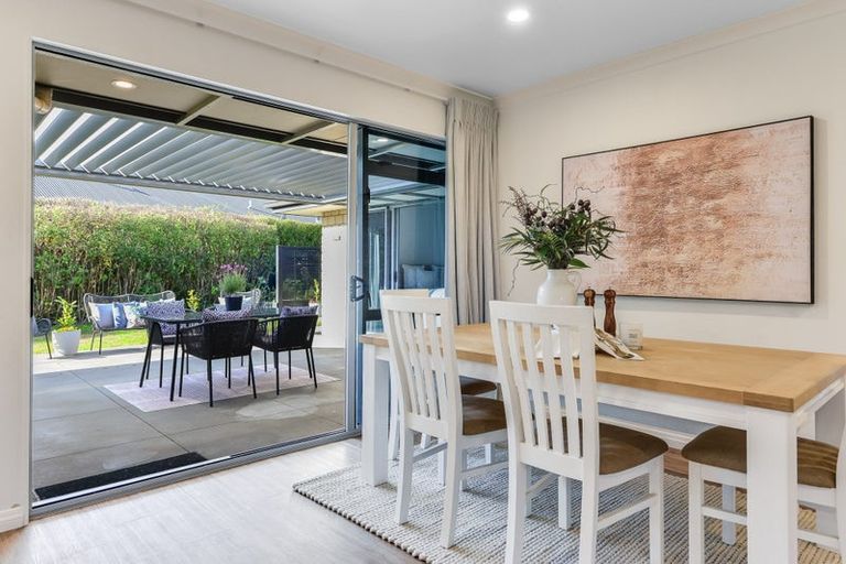 Photo of property in 23 Madison Street, Cambridge, 3434