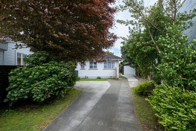 Photo of property in 51 Union Street, Hawera, 4610