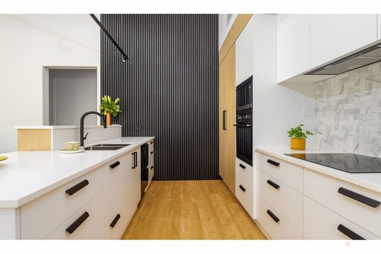 Photo of property in 1 Hislop Street, Geraldine, 7930