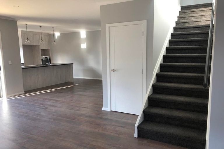 Photo of property in 15u4 Onukutara Place, Huntington, Hamilton, 3281