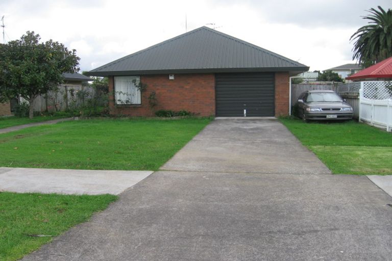 Photo of property in 12 Gadsby Road, Favona, Auckland, 2024