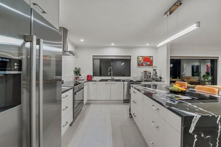 Photo of property in 10 Orchard Way, Bethlehem, Tauranga, 3110