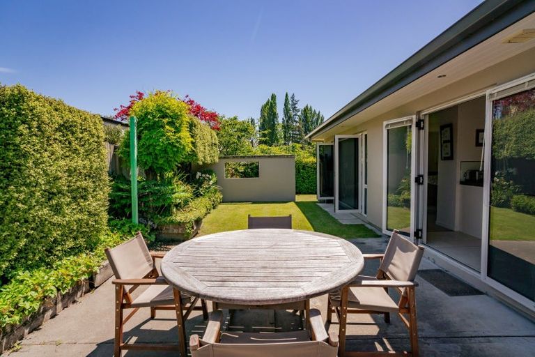 Photo of property in 12 Jessies Crescent, Wanaka, 9305