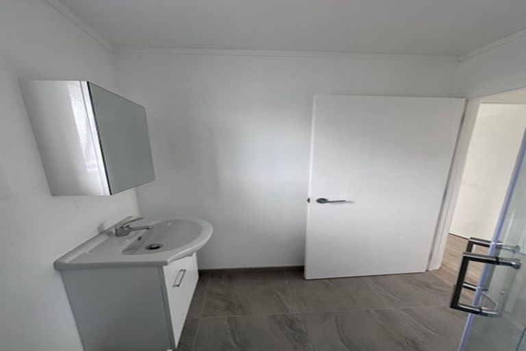 Photo of property in 287 Glengarry Road, Glen Eden, Auckland, 0602