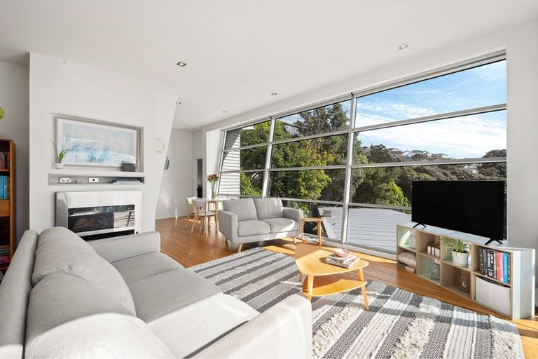 Photo of property in 414a Evans Bay Parade, Hataitai, Wellington, 6021