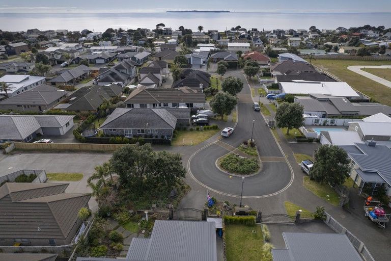 Photo of property in 47 Excelsa Place, Papamoa Beach, Papamoa, 3118