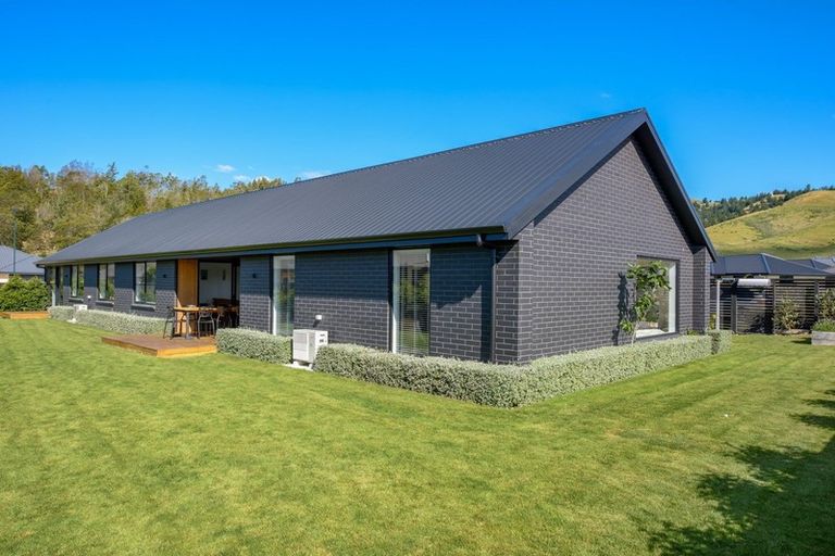 Photo of property in 12 Grigg Drive, Witherlea, Blenheim, 7201