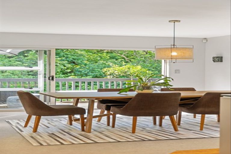 Photo of property in 25 Bemrose Place, Cockle Bay, Auckland, 2014