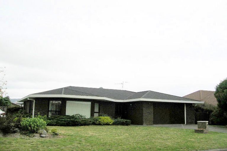 Photo of property in 12 Pinewood Grove, Paraparaumu Beach, Paraparaumu, 5032