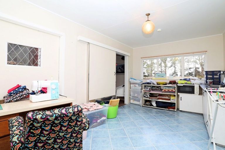Photo of property in 150 Channel Road, Winton, 9781