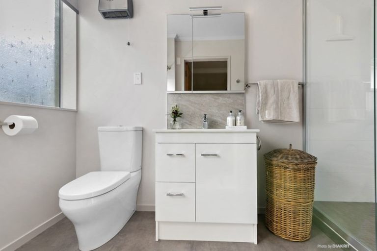 Photo of property in 137 Severn Street, Island Bay, Wellington, 6023