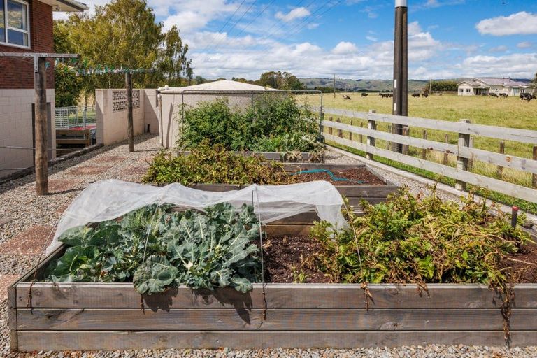 Photo of property in 570 Ashhurst Road, Ashhurst, Palmerston North, 4470