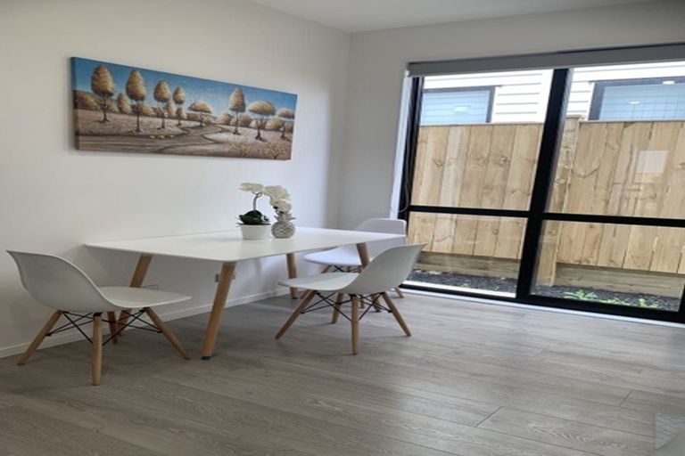 Photo of property in 19 Bushfield Drive, Flat Bush, Auckland, 2019