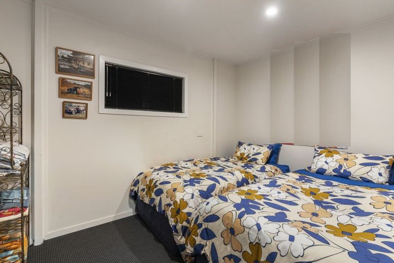 Photo of property in 10 Manuka Drive, Whangamata, 3691