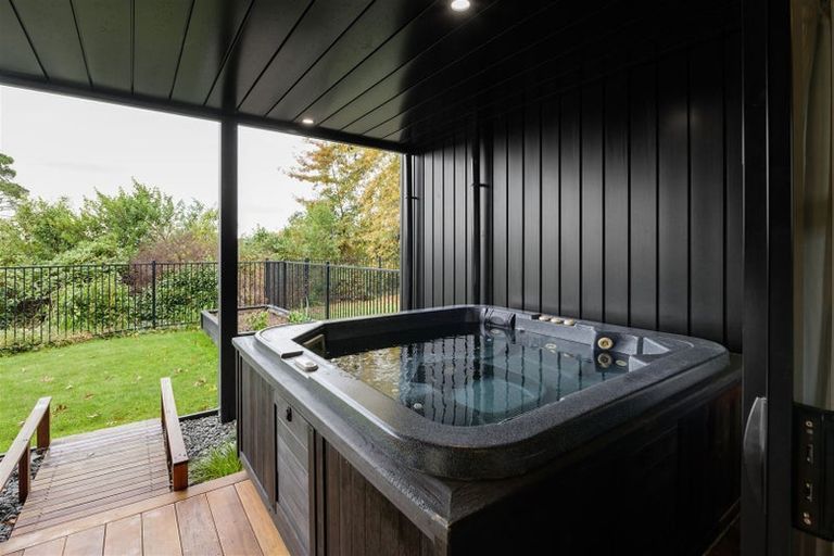 Photo of property in 21u2 Manning Street, Hamilton Central, Hamilton, 3204