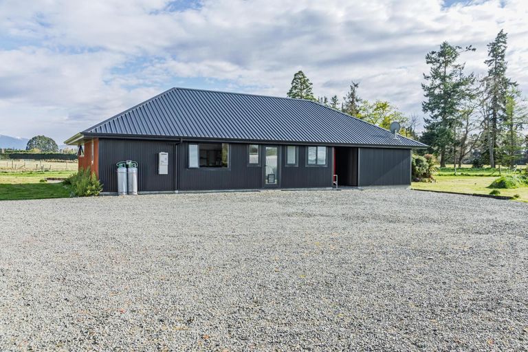 Photo of property in 24 Opuha Street, Orari, Geraldine, 7992