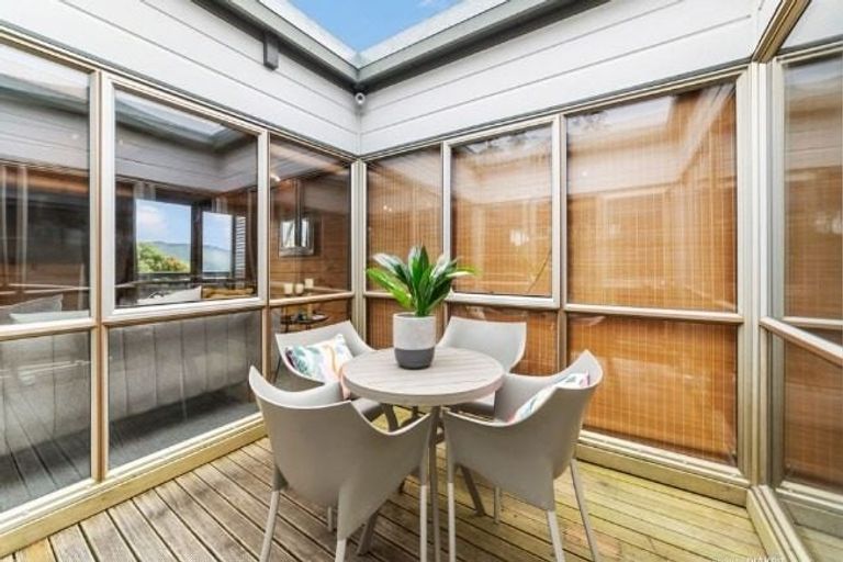 Photo of property in 174 Orangi Kaupapa Road, Northland, Wellington, 6012