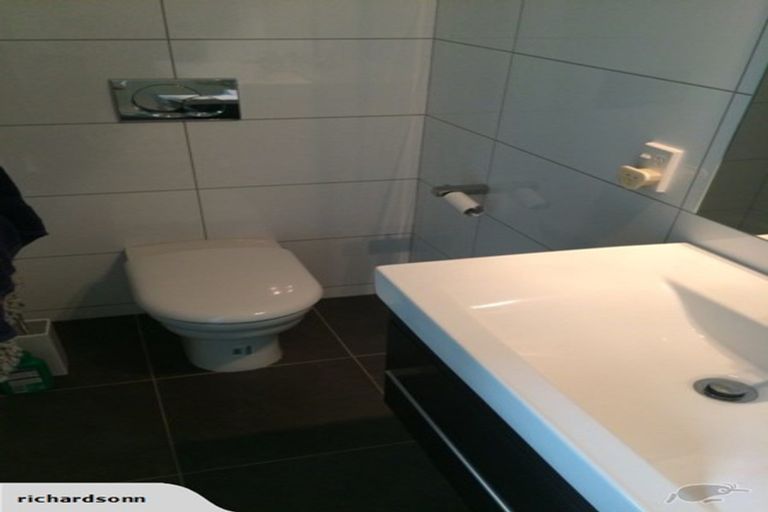 Photo of property in 25u1 Home Street, Mount Victoria, Wellington, 6011