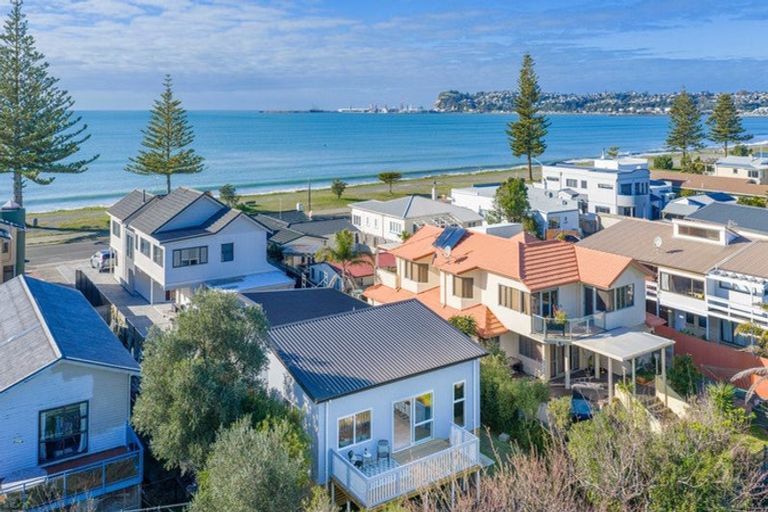 Photo of property in 38a The Esplanade, Westshore, Napier, 4110