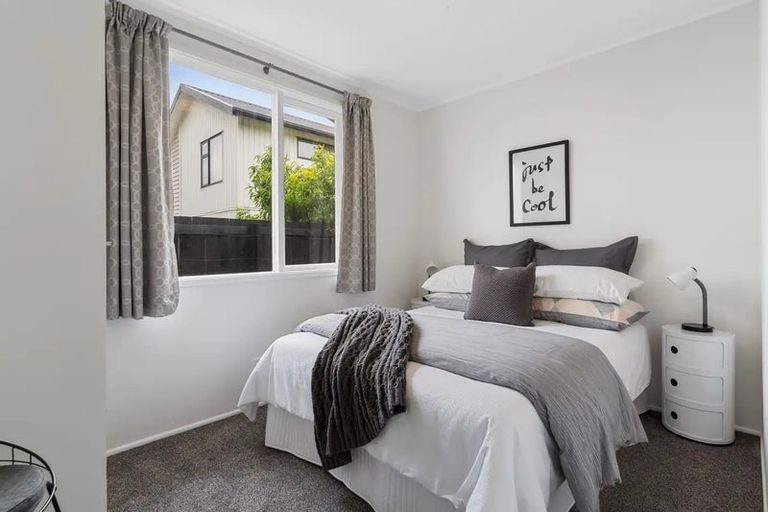 Photo of property in 17 Harania Avenue, Favona, Auckland, 2024