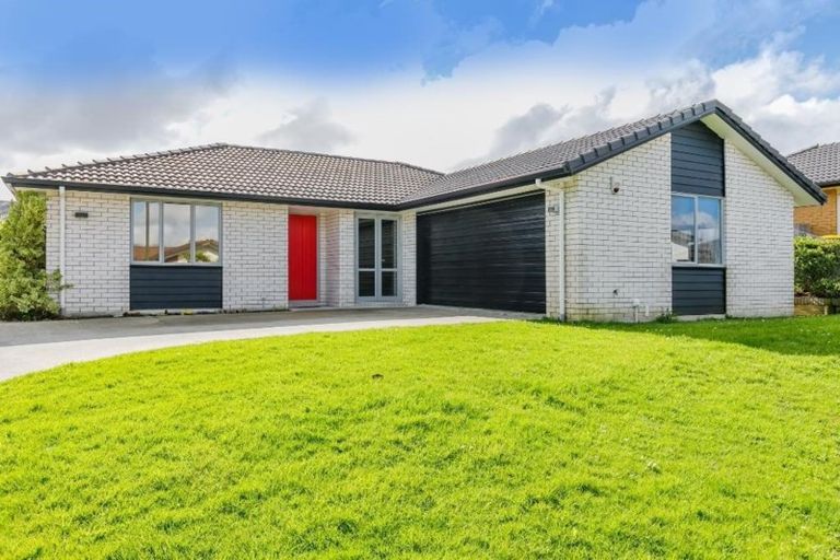 Photo of property in 15 Karika Place, Massey, Auckland, 0614