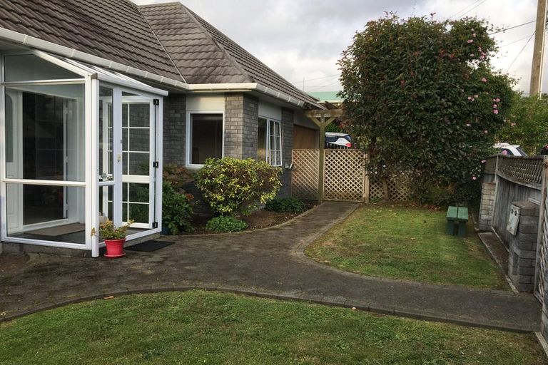 Photo of property in 3 Gavin Road, Raumati Beach, Paraparaumu, 5032