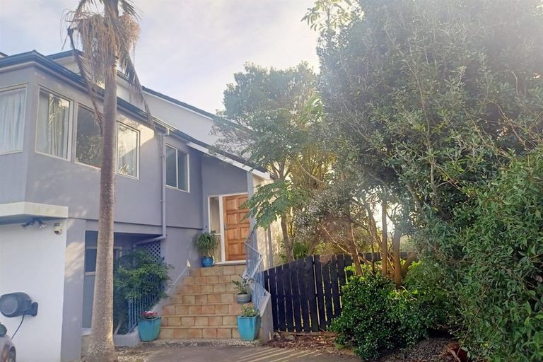Photo of property in 1/13 Markham Place, Bucklands Beach, Auckland, 2012