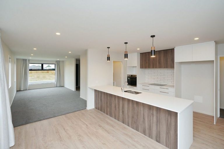 Photo of property in 3 Weaver Street, Woodend, 7691